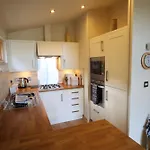 Lowarth Lodge
